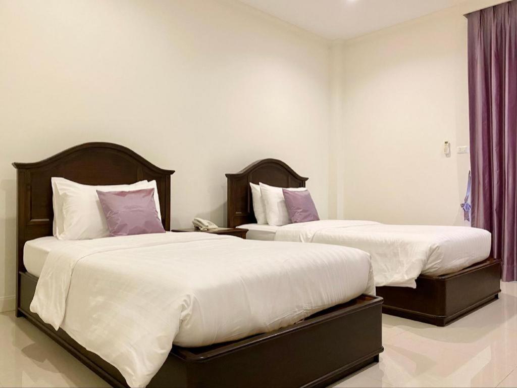 Ruen Maihom Riverside Cottage Kanchanaburi Esterno foto